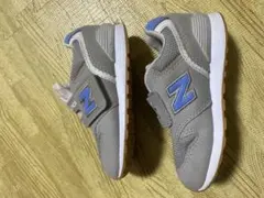 New Balance キッズシューズ ベルクロ グレー/ブルー
