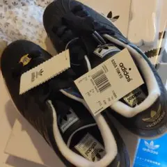 アディダス　adidas　スーパースター　未使用　35周年モデル東京　黒　カラス