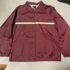 レ*ー様 Nike バーガンディ ナイロンジャケット