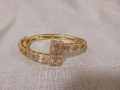 Item thumbnail for item 4f057893-c8fd-4755-8001-01924a4c689b