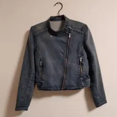 Item thumbnail for item 9894f49c-7440-4b7b-af52-b41569dd5a38