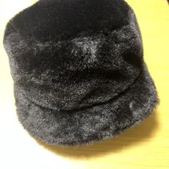 黒のファー　バケハ　バケットハット