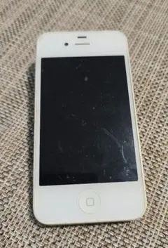 Apple iPhone 4S ホワイト 本体　ジャンク品