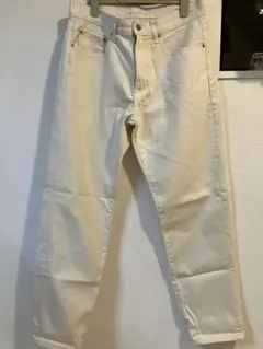 ホワイト スリムフィットパンツ ユニクロ メンズ