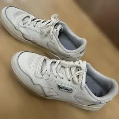 【格安】リーボック　Court Advance 26.5センチ