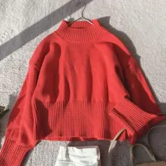 オーバーサイズニット(M)セーター　ハイネック　袖リブ　プルオーバー　赤