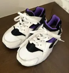 18センチ スニーカー