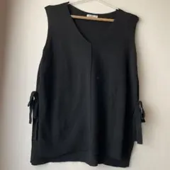 DRESKIP ブラック ニットベスト Vネック