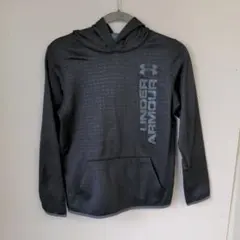 10ピ24◎underarmour◎アンダーアーマー◎パーカー◎キッズ服