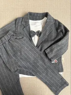 キッズ服　スーツスタイル　セットアップ　おしゃれ着
