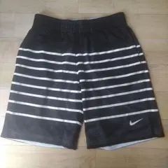 ⭕️リバーシブル ナイキ NIKE メッシュナイロン ハーフパンツ ボーダーＳ
