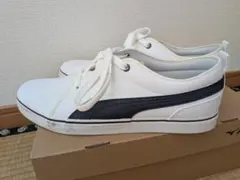 PUMA SOFTFOAM スニーカー ホワイト/ネイビー