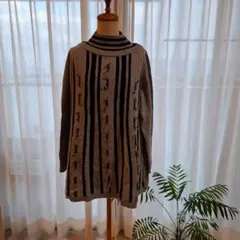 オーバーサイズニット グレーと黒のストライプ