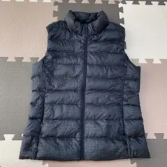 【美品】ユニクロ ウルトラライトダウンベスト M 千鳥柄 グレー チェック 軽量