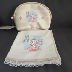 Disney マリー スイーツ　ポーチセット