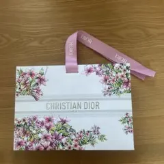 CHRISTIAN DIOR ギフトボックス　ホワイト/ピンク