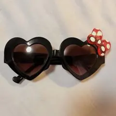 東京ディズニーリゾート　ハート型のミニーちゃんのサングラス