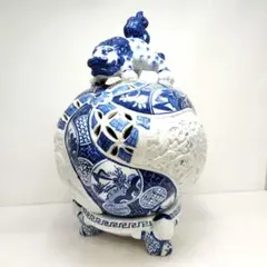 Y4089-6 染付 唐獅子 玉乗り透かし香炉 (上部のみ)　 2F