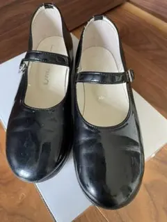 フォーマルシューズ 女の子 黒