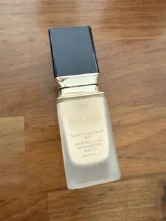 クレドポーボーテ タンフリュイドエクラ マットファンデーション