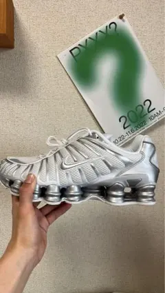 2025年最新】NIKE shox ホワイトの人気アイテム - メルカリ