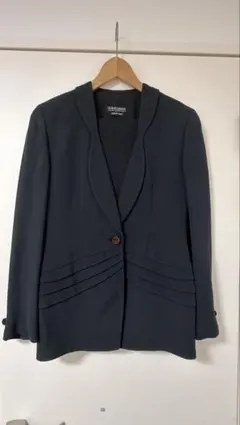 【Giorgio Armani】ヴィンテージレディーススーツ【36サイズ】