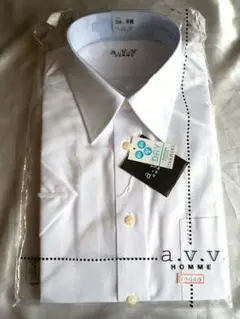 【新品】a.v.v HOMME 　半袖ワイシャツ 襟回り39　形態安定ホワイト