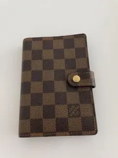 Item thumbnail for item 90babed7-8bd9-4059-b8ff-eb330eb7e70a