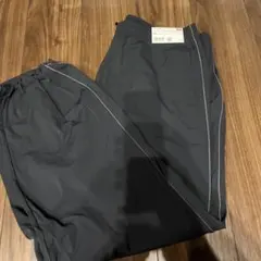UNIQLO ユニクロ　ウルトラストレッチアクティブトラックパンツ