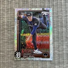 MLB 2025 topps タリク・スクーバル パラレル