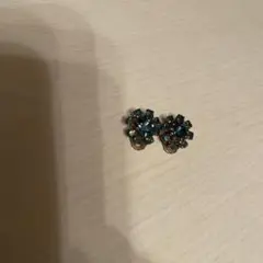 アンティーク✨青と金のフローラルイヤリング
