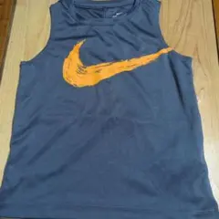 NIKE ノースリーブ タンクトップ 110-116cm