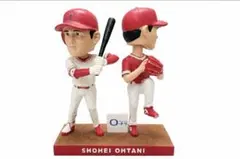 大谷翔平 二刀流ボブルヘッド フィギュアのサムネイル