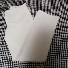 ◇サマーsale◇UNIQLO カジュアルパンツ アイボリー