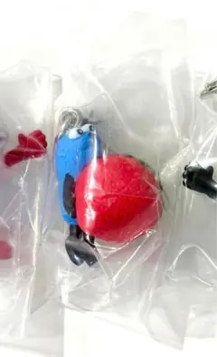 パペットスンスン　めじるしアクセサリー スンスン（いちご）　ガチャ