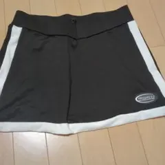 PROGRESS スポーツスカート 黒/白