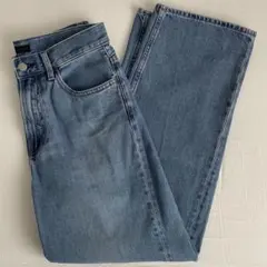 ユニクロ　ワイドストレートジーンズ