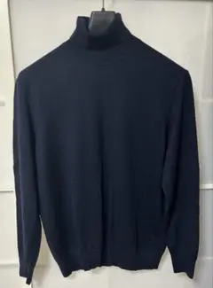 UNIQLO ネイビー タートルネックセーター