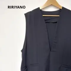 新品タグ付き　RIRIYANOx クラシカルエルフ深めVネックベスト　Sサイズ