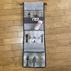 総手縫い】ハウスのウォールポケット タペストリー ハンドキルト