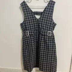 美品☆ジャンバースカート 140