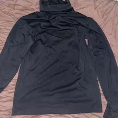 ユニクロ　ヒートテック　ウルトラウォームタートルネックT長袖　黒1着　今期モデル