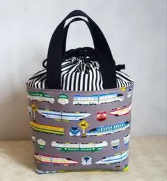 手作り☆保冷保温お弁当袋☆電車柄のツートンデザイン - メルカリ