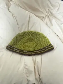 緑色と茶色のストライプクラッシャーハット