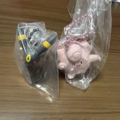 ポケモン 蓄光フィギュアチャーム ブラッキー ピッピ