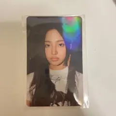 NEW JEANS　ミンジ　ホログラムトレカ　weverse JAPAN　特典のサムネイル