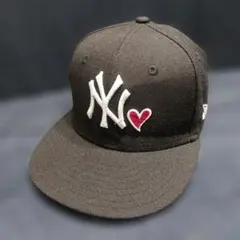 NEW ERA NYヤンキース ハート黒 Youthキッズのサムネイル