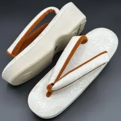 【390】EVA草履 低反発入り ボタニカル柄×白地 フリーサイズ 特別価格