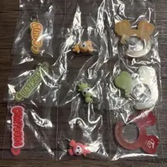 ガ*ス様 TWICE LOVELYS アクリルカラビナフロッキーマスコット　3点