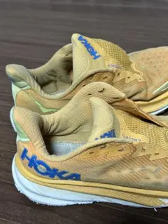 HOKA CLIFTON 9 メンズ ランニングシューズのサムネイル